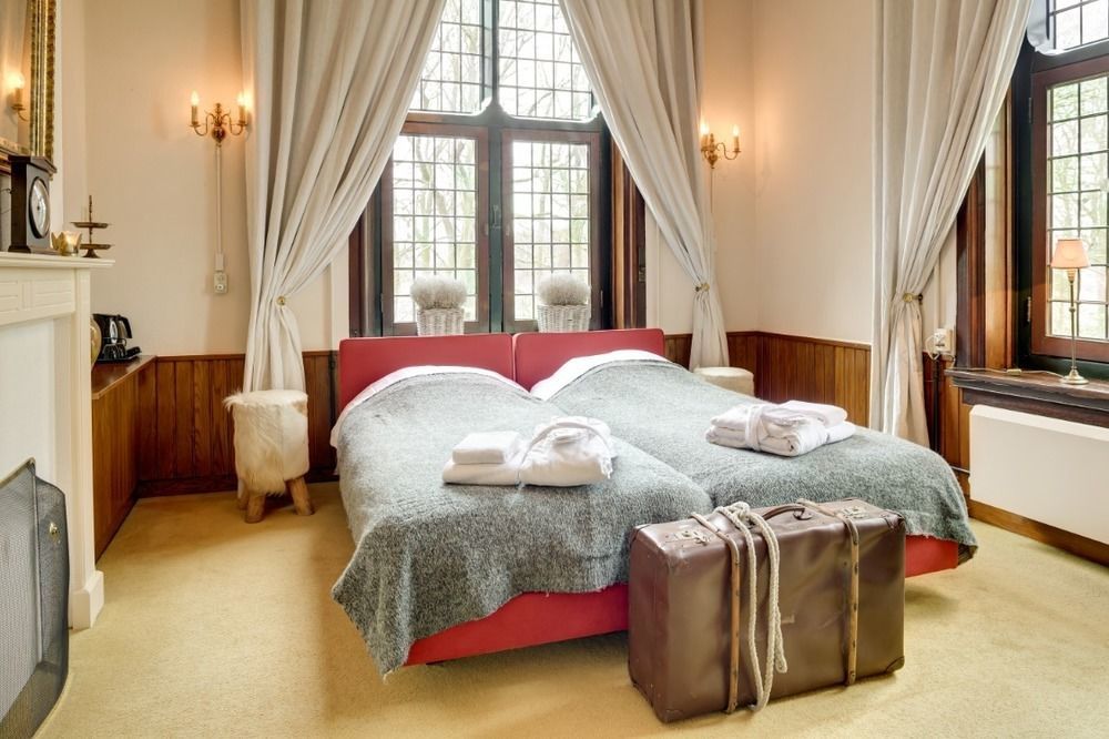 Hotel Kasteel De Essenburgh Хирден Экстерьер фото