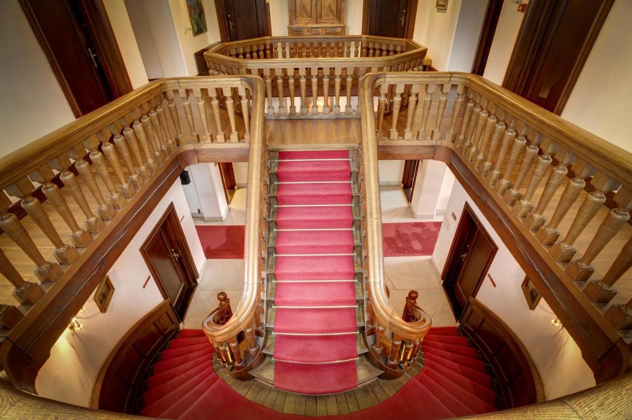 Hotel Kasteel De Essenburgh Хирден Экстерьер фото